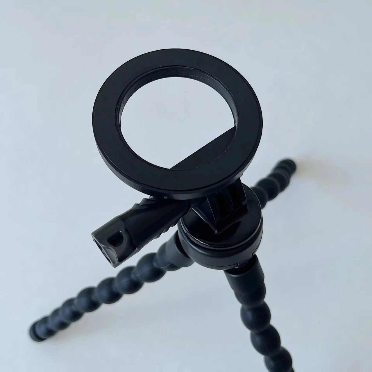 MagSafe Octopus Tripod