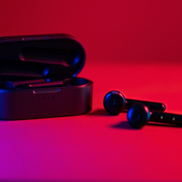 Active Noise Cancelling Earbuds - 40H Battery, Transparency Mode